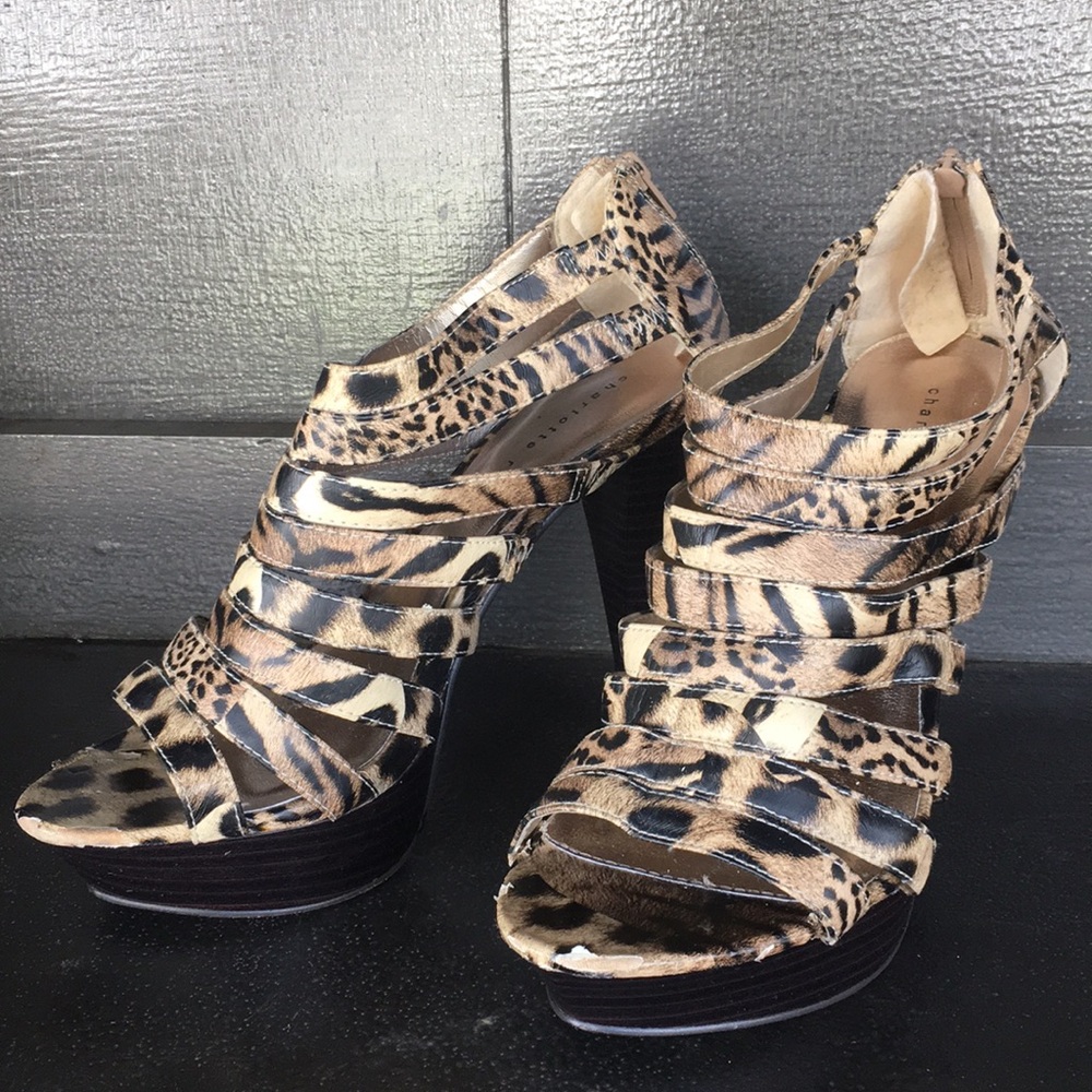 Leopard Pattern Heels - Picture 2 of 5